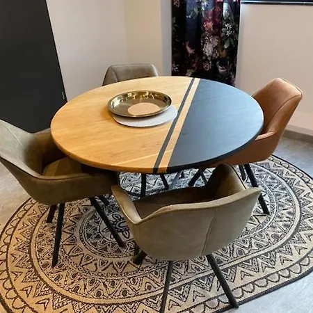 Les Quais De La Vesdre * ヴェルヴィエ